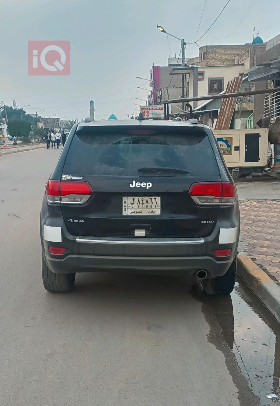 جیپ گراند شیرۆکی